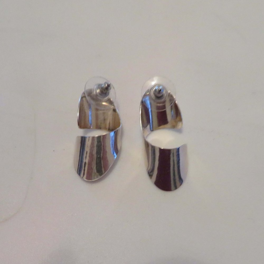 Silver Geometric Swirl Earrings, EUC - Picture 5 of 6